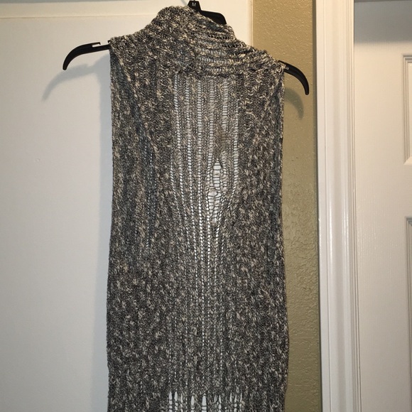 Mudd Sleeveless Cardigan - Picture 5 of 5